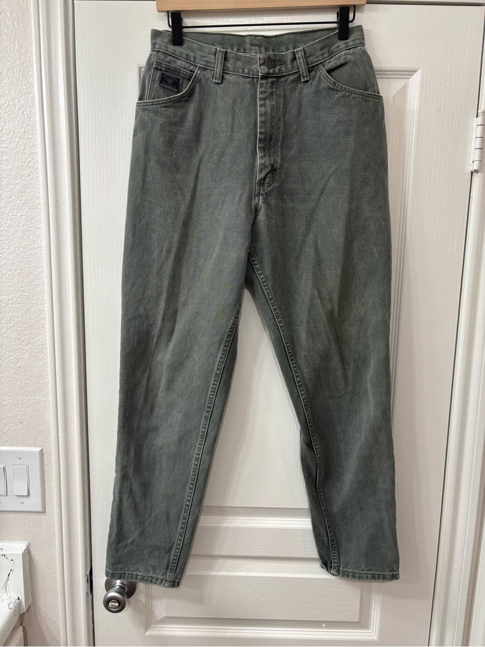 Wrangler Women's Olive Green Straight-Leg Jeans